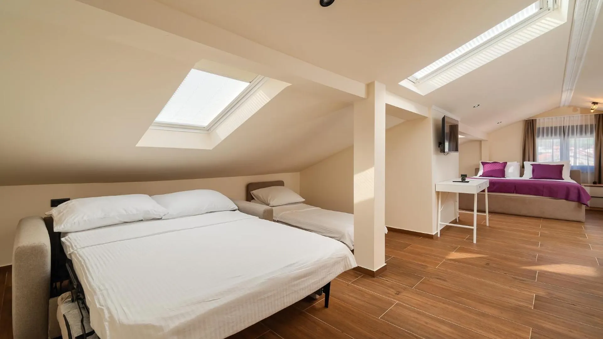 Palma 5 Premium Rooms Porec 0*,  Croazia